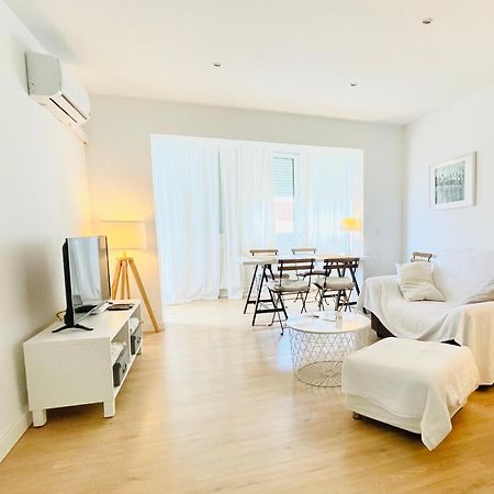 Piso Acogedor Y Tranquilo - Junto A Ifema Y Aerop. Apartment Madrid Luaran gambar