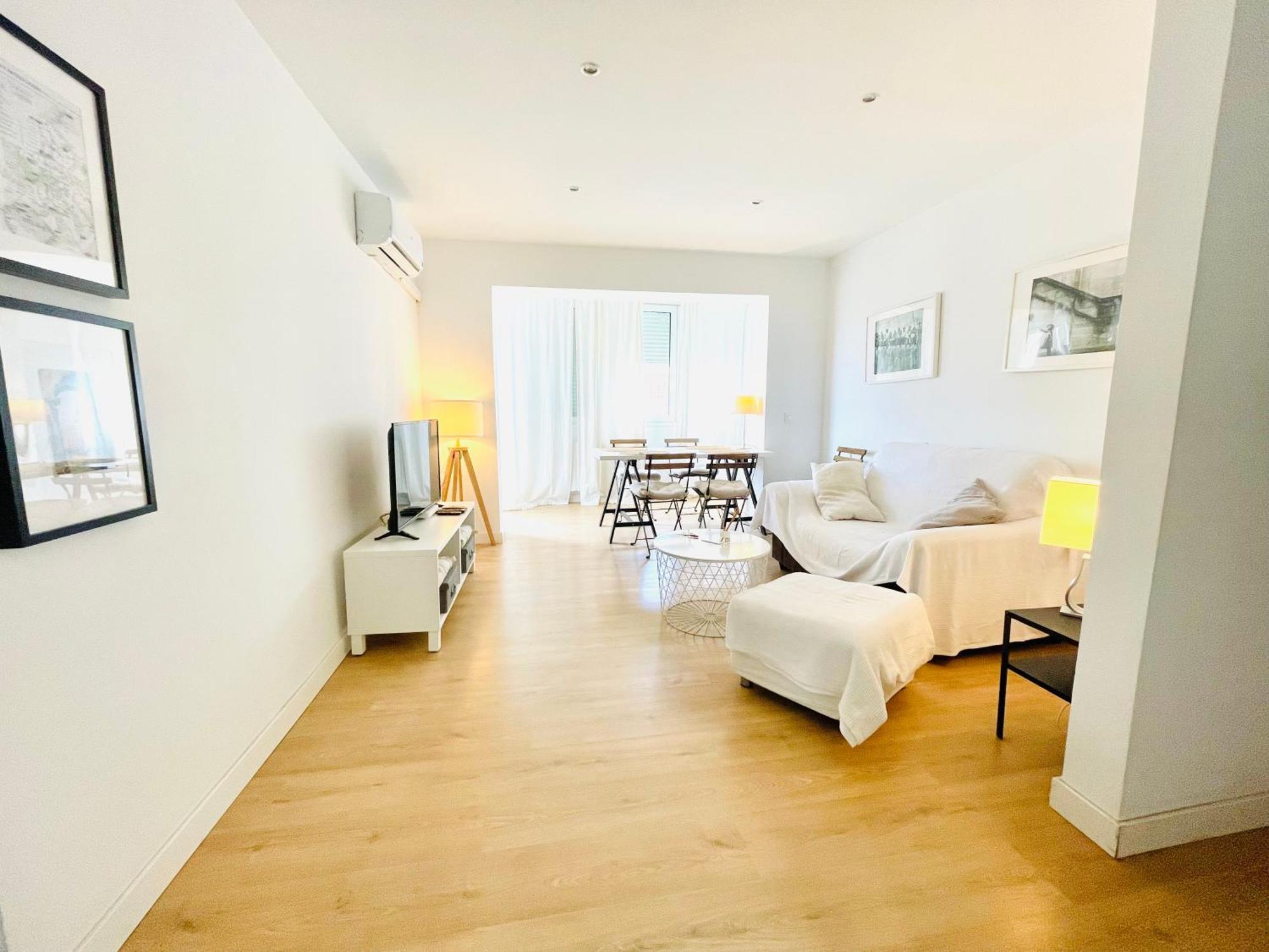 Piso Acogedor Y Tranquilo - Junto A Ifema Y Aerop. Apartment Madrid Luaran gambar