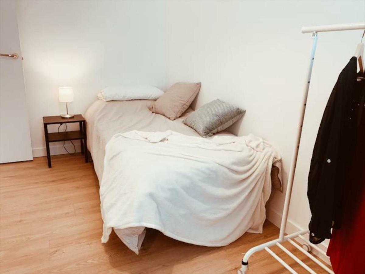 Piso Acogedor Y Tranquilo - Junto A Ifema Y Aerop. Apartment Madrid Luaran gambar